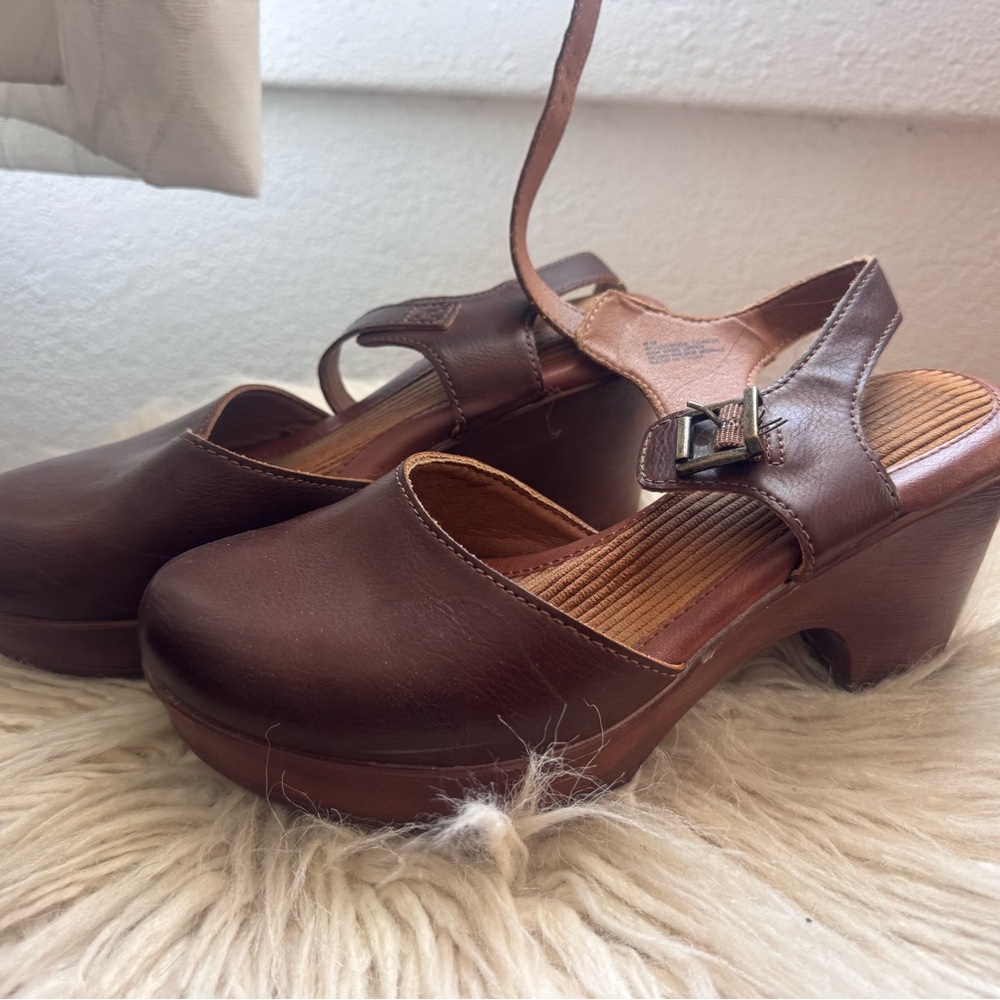 Brown Leather Platform Clog Sandals - Women's